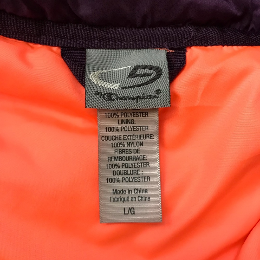 Champion Vest - Picture 3 of 3